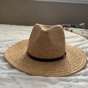 Never worn, tags still on, Roxy sun hat
